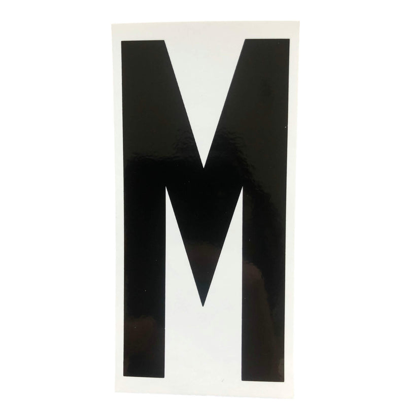 Containerbeschriftung_BuchstabeM_schwarzaufweiss